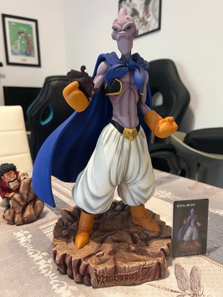 Figura Evil Buu SHK Escala 1/6