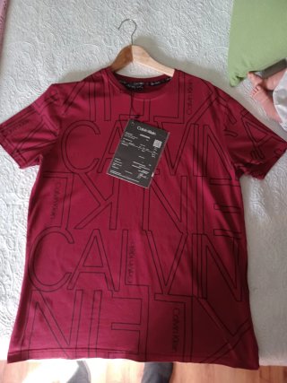 Camiseta Calvin Klein Roja Talla XL