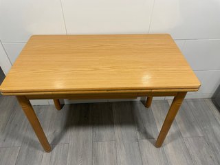 Mesa de madera