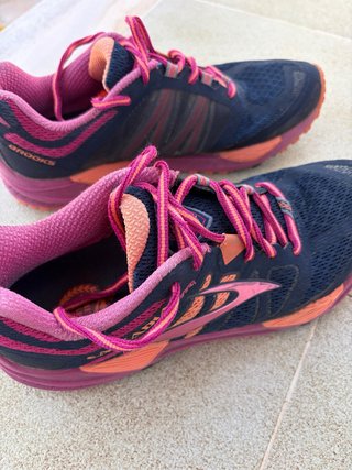 Zapatillas Trail Brooks