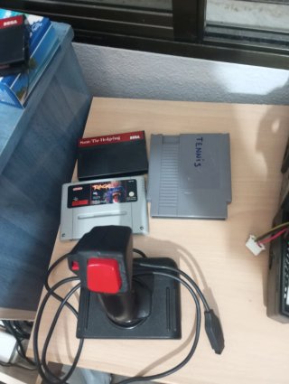 Lote Videojuegos y Joystick Master System