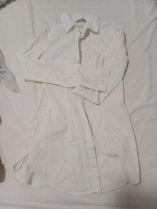Camisa blanca Stradivarius