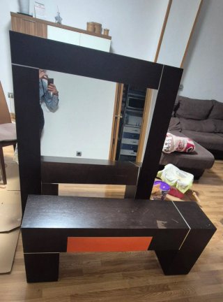 Recibidor con espejo moderno