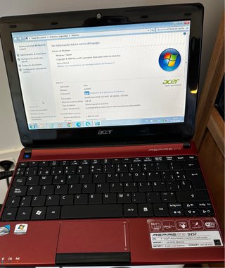 Netbook Acer Aspire One D257 Rojo
