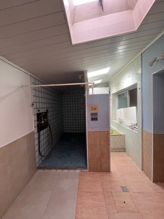 Local piso en venta