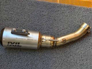 Escape Ixil para KTM 390 Adventure hasta 2024.