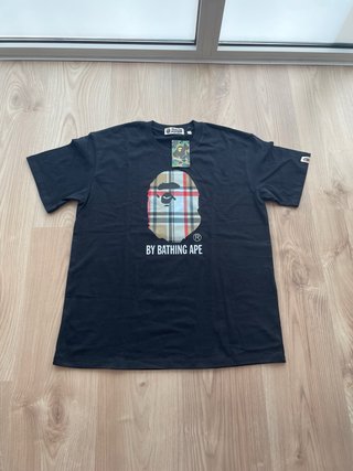 Camiseta Bape x Burberry Negra Talla M OFERTAS
