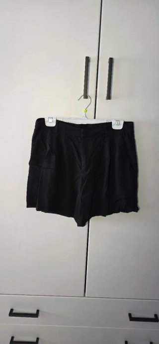 Pantalón corto negro
