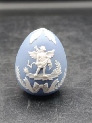 Huevo porcelana biscuit Franklin Mint