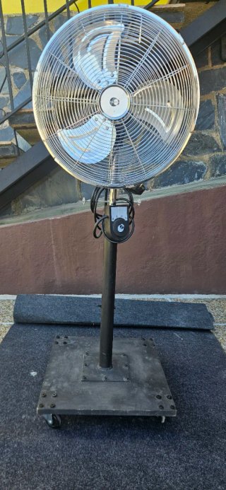 Ventilador de pie industrial