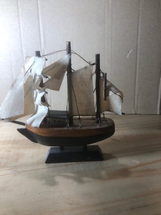 Barco Decorativo de Madera