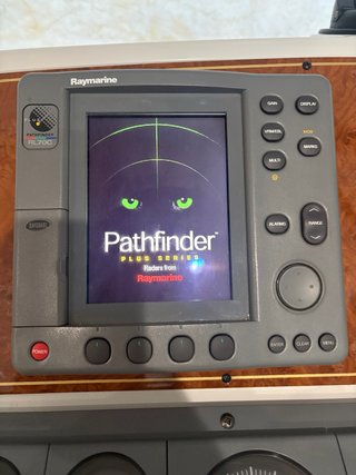 Electronica Raymarine