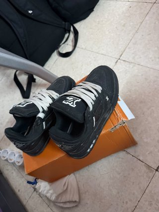 Zapatillas Louis Vuitton Negras