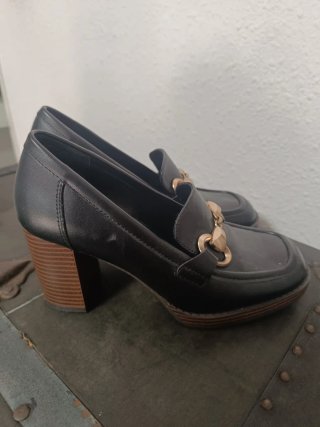 Mocasines de Tacón Negros Talla 37