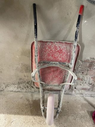 Carretilla de Obra Roja