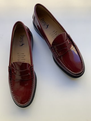 Mocasines Pony piel burdeos nuevos talla 44