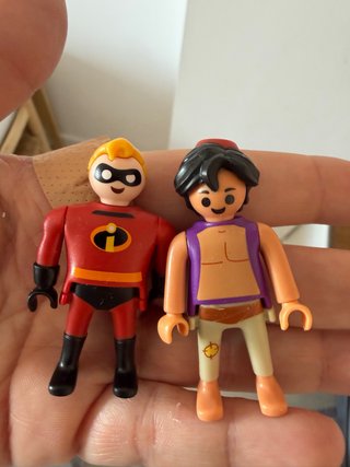 Figuras Playmobil Aladdín y Los Increíbles
