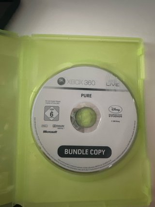 Xbox 360 Pure y viene en una caratula diferete