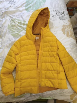 Abrigo Only Amarillo Talla S