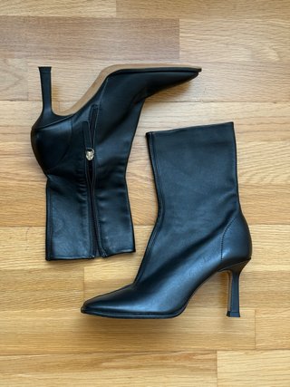 Botines de cuero negros Zara