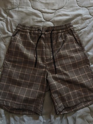 Pantalón corto estampado de cuadros