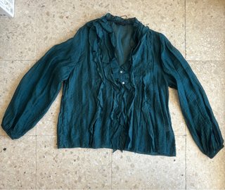 Blusa Zara Verde Petróleo con Volantes