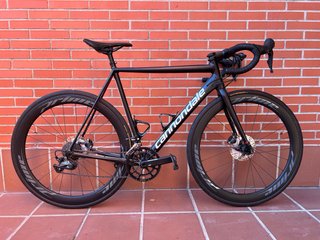 Bicicleta de Carretera CANNONDALE CAAD12 SI DISC.