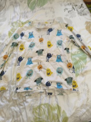 Pijama con Estampado de Monstruos