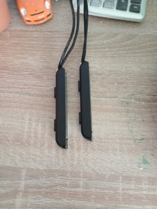 2 Soportes para Mandos Joy-Con Nintendo Switch