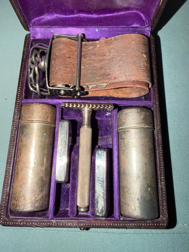 Estuche Maquinilla Afeitar Apollo (1920)