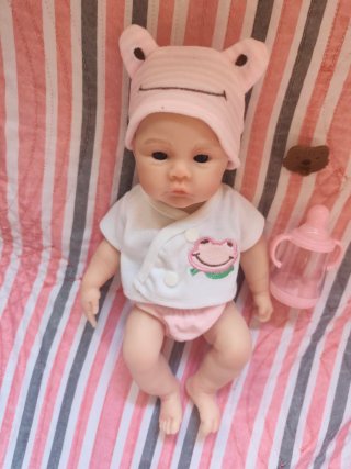 Muñeca de Silicona Pintada