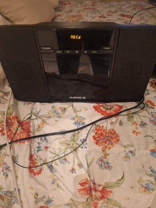 Radio CD Avenzo Negro