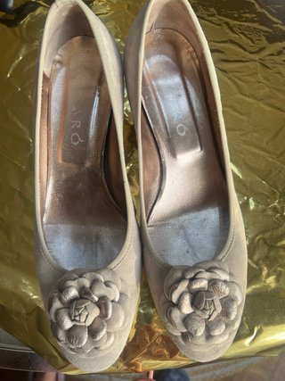 Zapatos de Ante Beige Mascaró