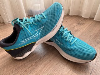 Zapatillas Mizuno Wave Revolt 03. Talla 47