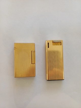 Lote de 2 Encendedores Antiguos Dorados