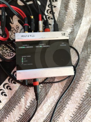 Tarjeta de Sonido Traktor Audio 4 DJ