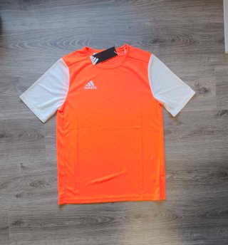 Camiseta Deportiva Adidas Talla S nueva