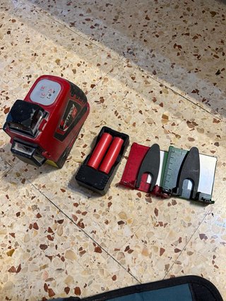 Nivel Láser con Accesorios se vende todo en precio