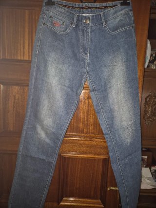 Pantalón vaquero de mujer
