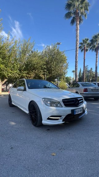 Mercedes-Benz c220 biturbo 2011