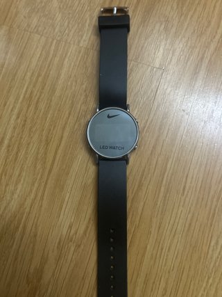 Reloj Nike LED Negro