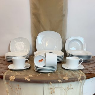 Vajilla Blanca Dellacasa