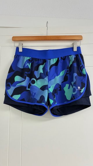 Pantalones cortos deportivos azules