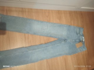 Pantalón vaquero azul