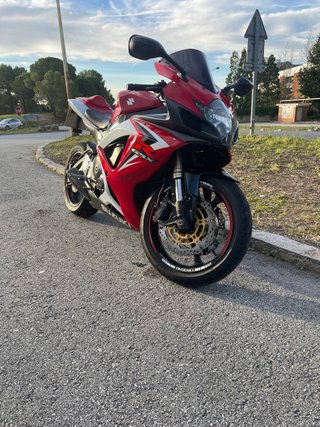 Suzuki GSX-R 600 K7