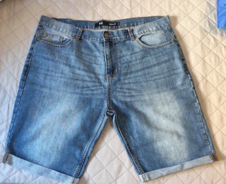 Pantalón vaquero corto mujer.