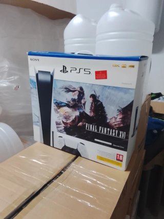Caja PlayStation 5 Final Fantasy XVI