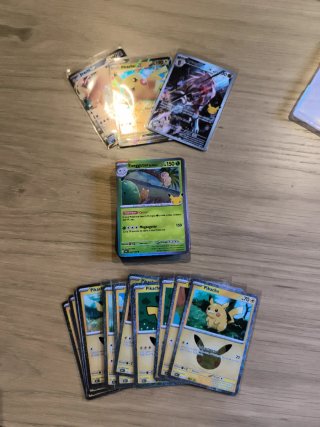 Intercambio cartas Pokémon TCG 30 Aniversario esp