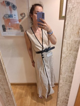 Vestido largo Zara beige nuevo con etiqueta
