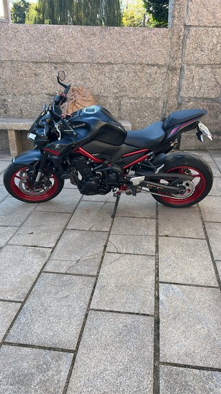 Kawasaki Z900 2021